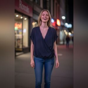 Bandit And The Babe Elegant Blk Deep V Shear Cropped Blouse Sz Sm